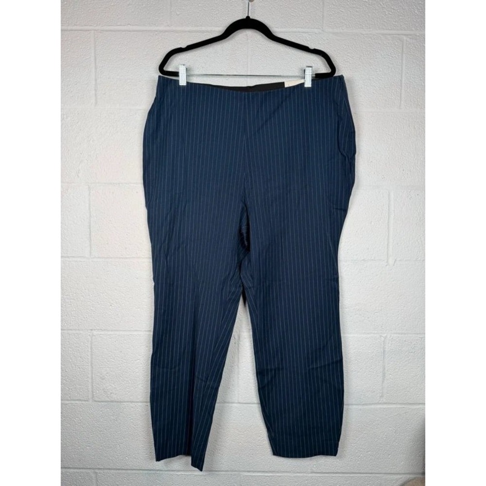 A New Day Women's Size 17R Navy Pinstripe Skinny Ankle Pants High Rise NWT
